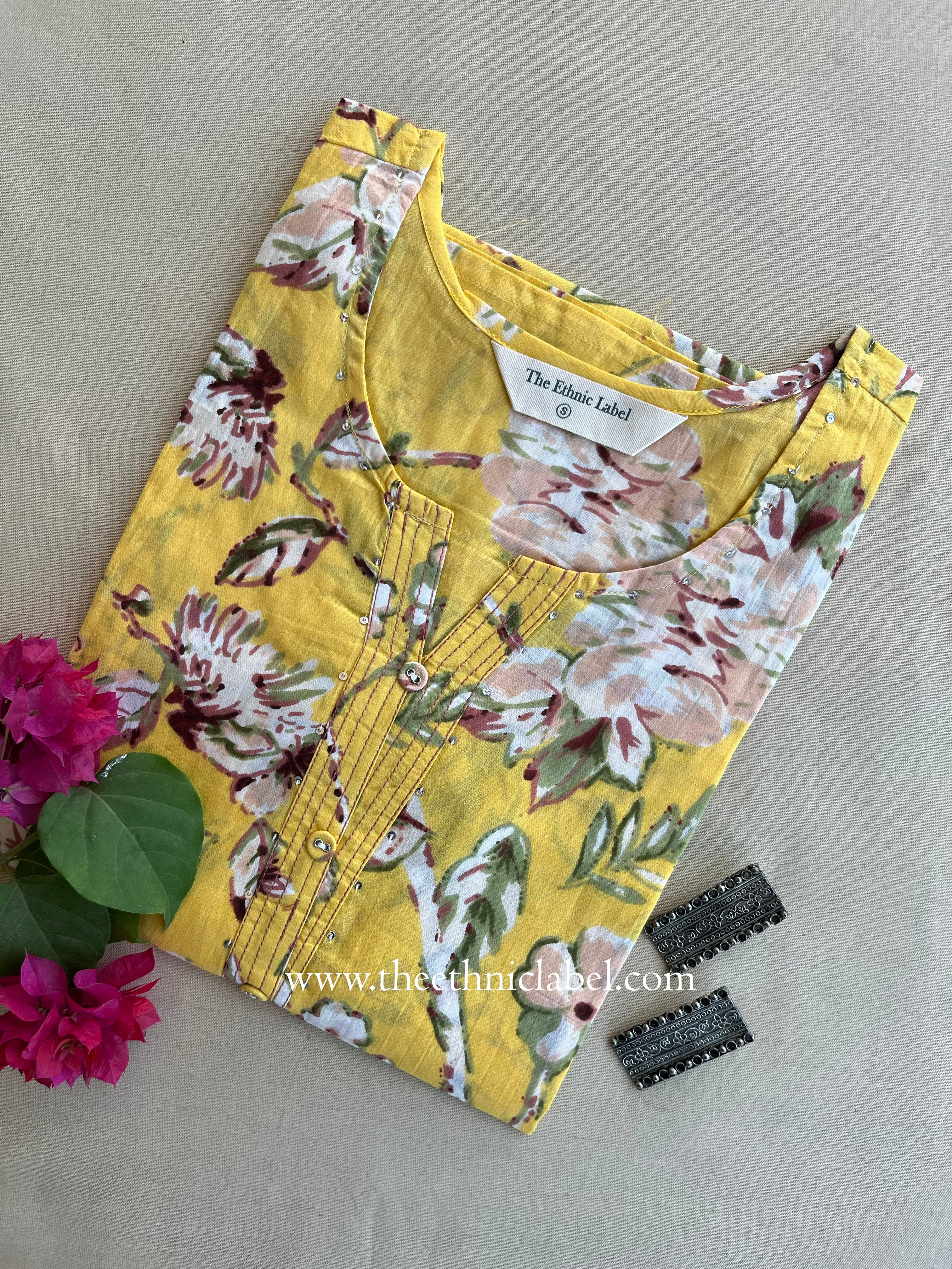 "Peet" Buttoned Cotton kurta