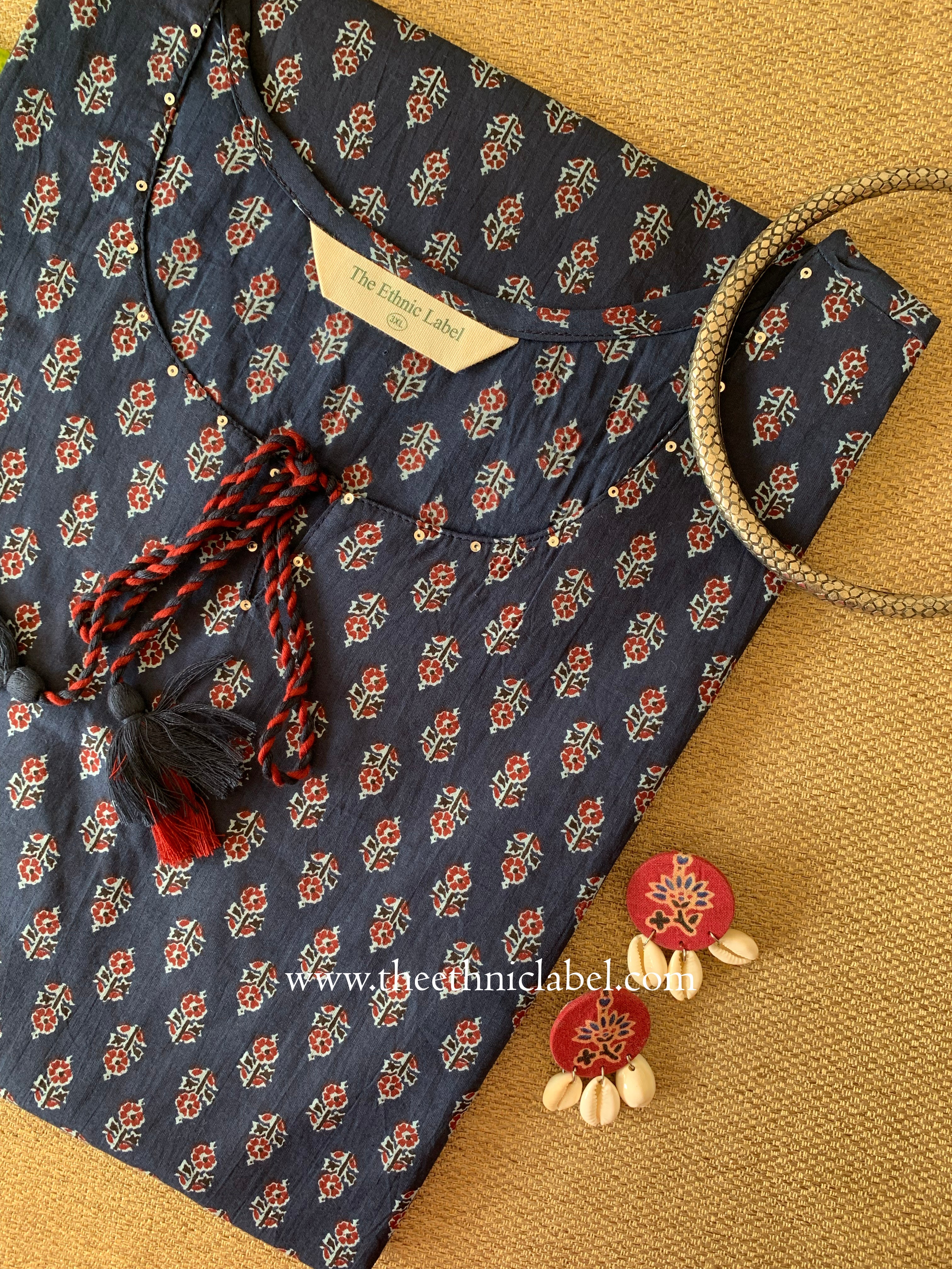 "Nihaar" Blue Booti tassel Cotton kurta - Big Size