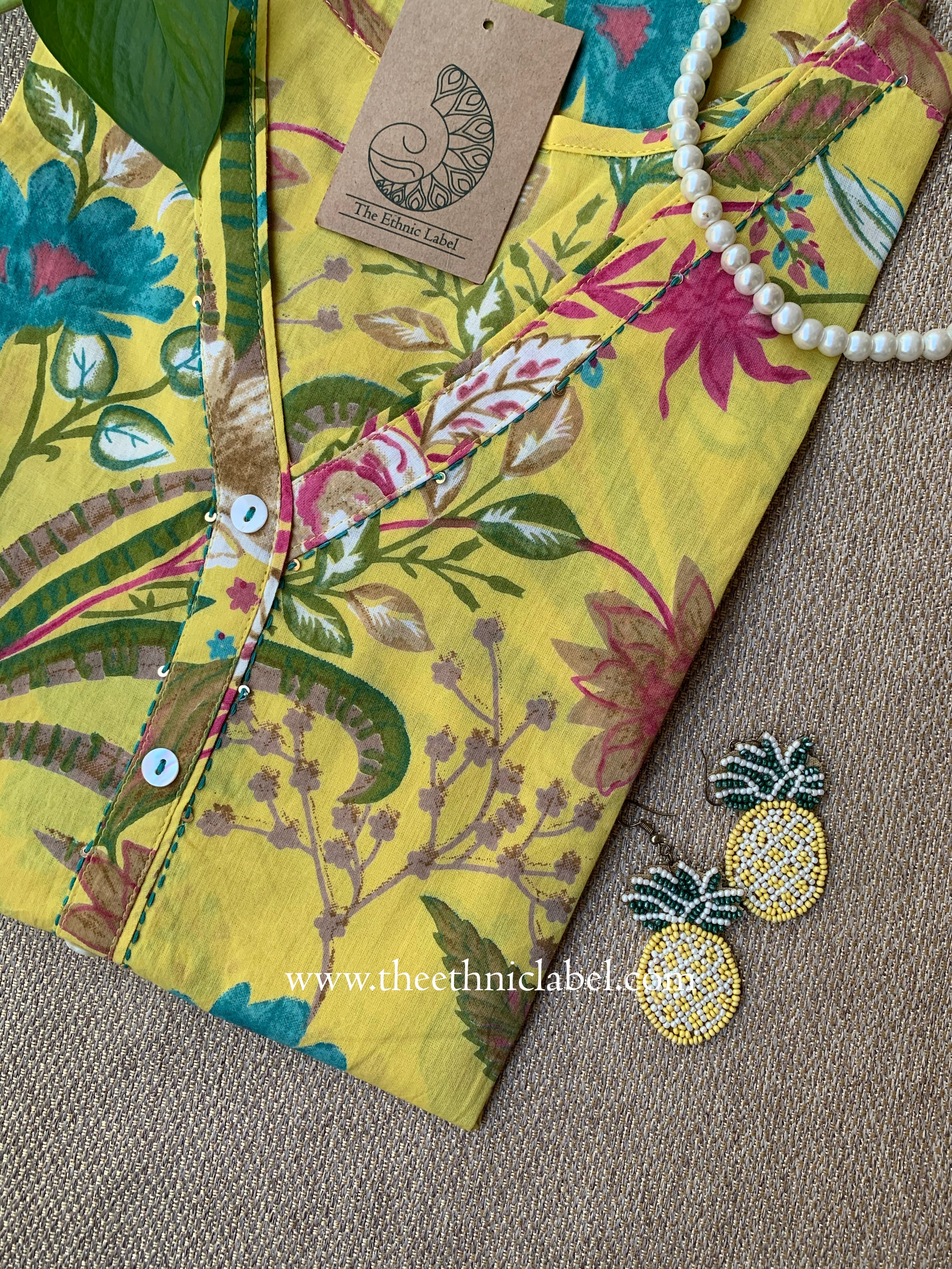 Riddhi  Cotton kurta- S