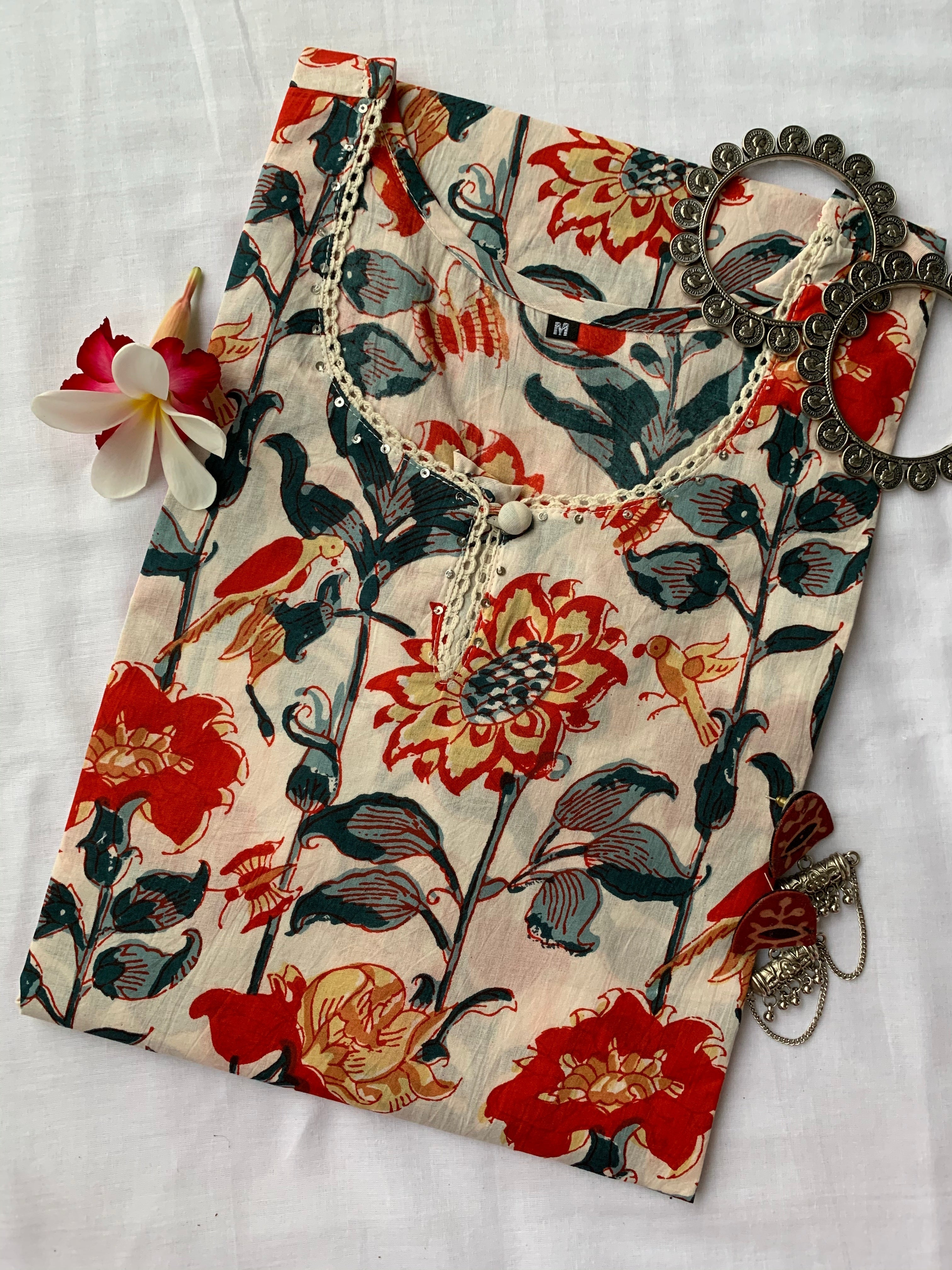 Cream Floral Bird Cotton Kurta - S
