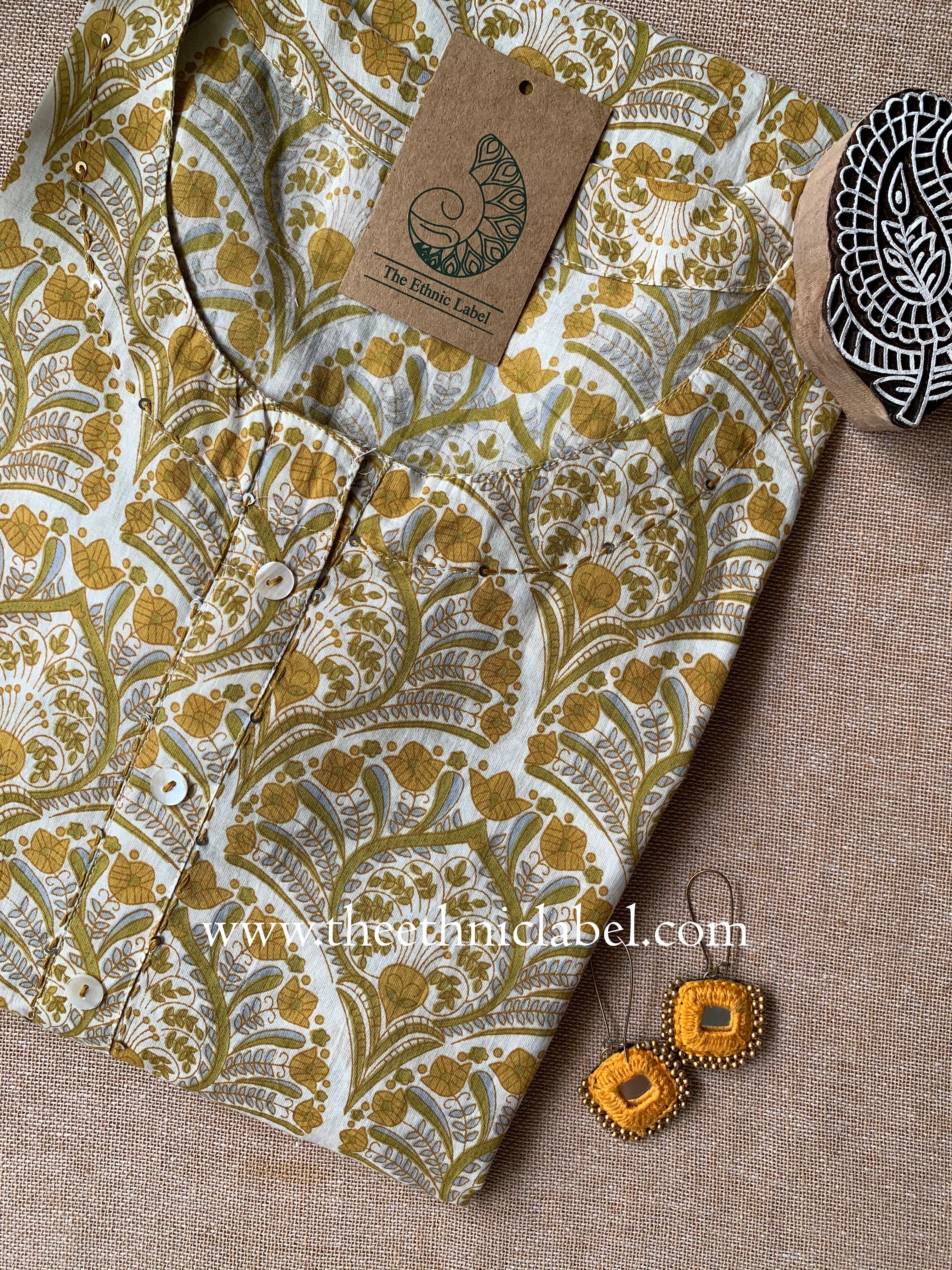 "Ritu" Kantha Buttoned Cotton kurta- S, XXL