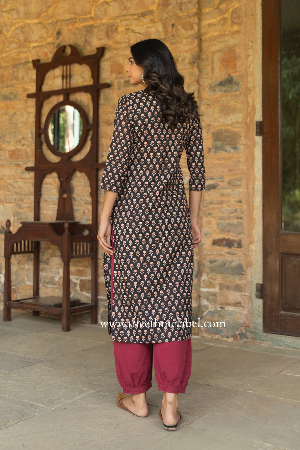 "Siddhi" Collared Cotton kurta