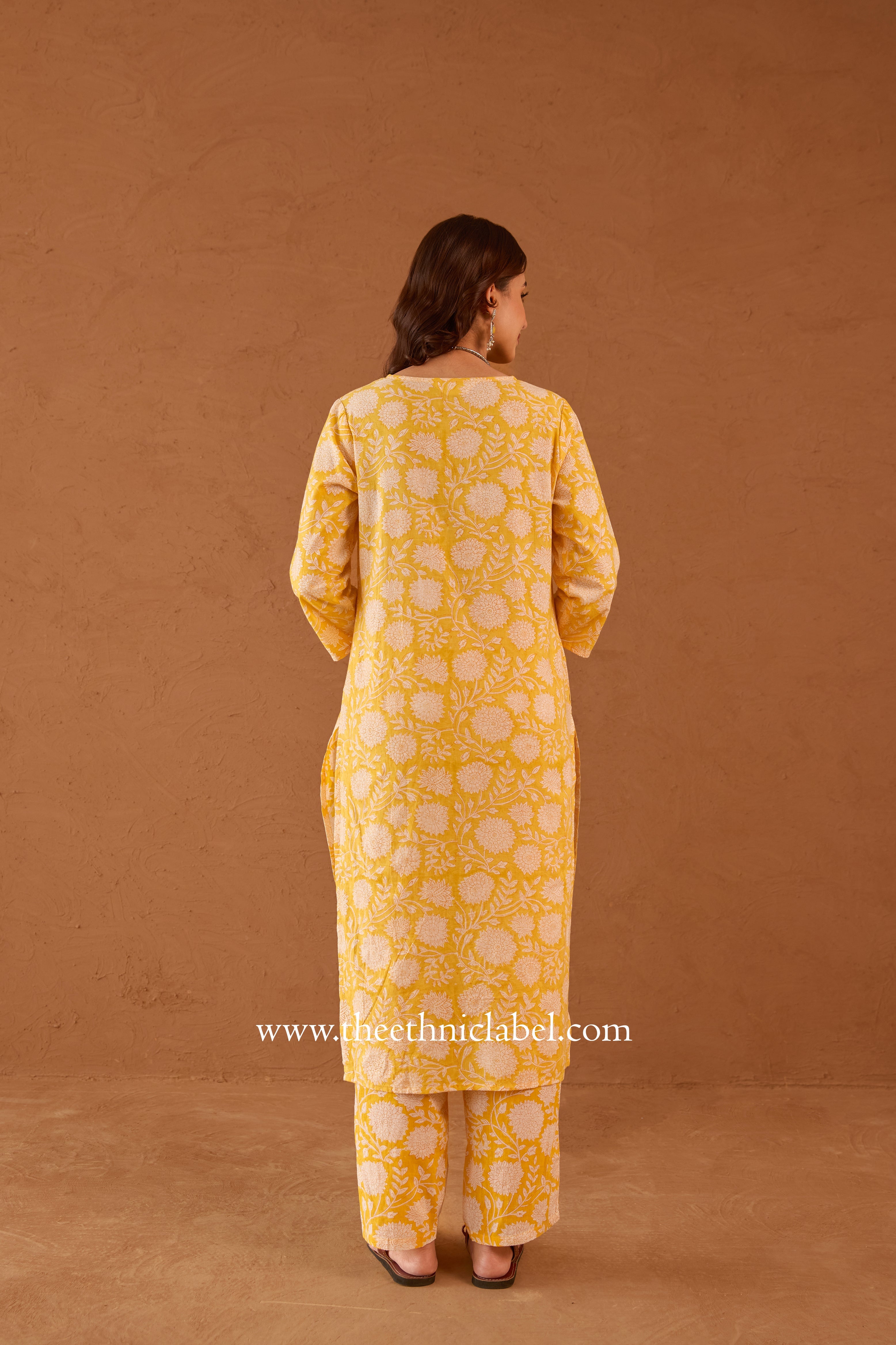Prajvala Hand Embroidered Kurta and Pants Co-ord set - 2pc