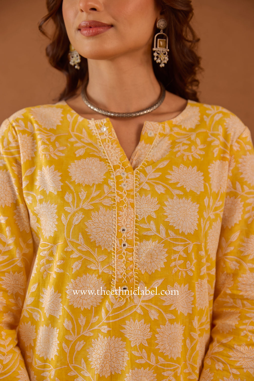 Prajvala Hand Embroidered Kurta and Pants Co-ord set - 2pc