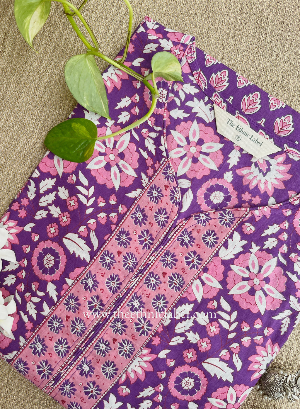 "Noorvy" Jaal Printed Cotton kurta