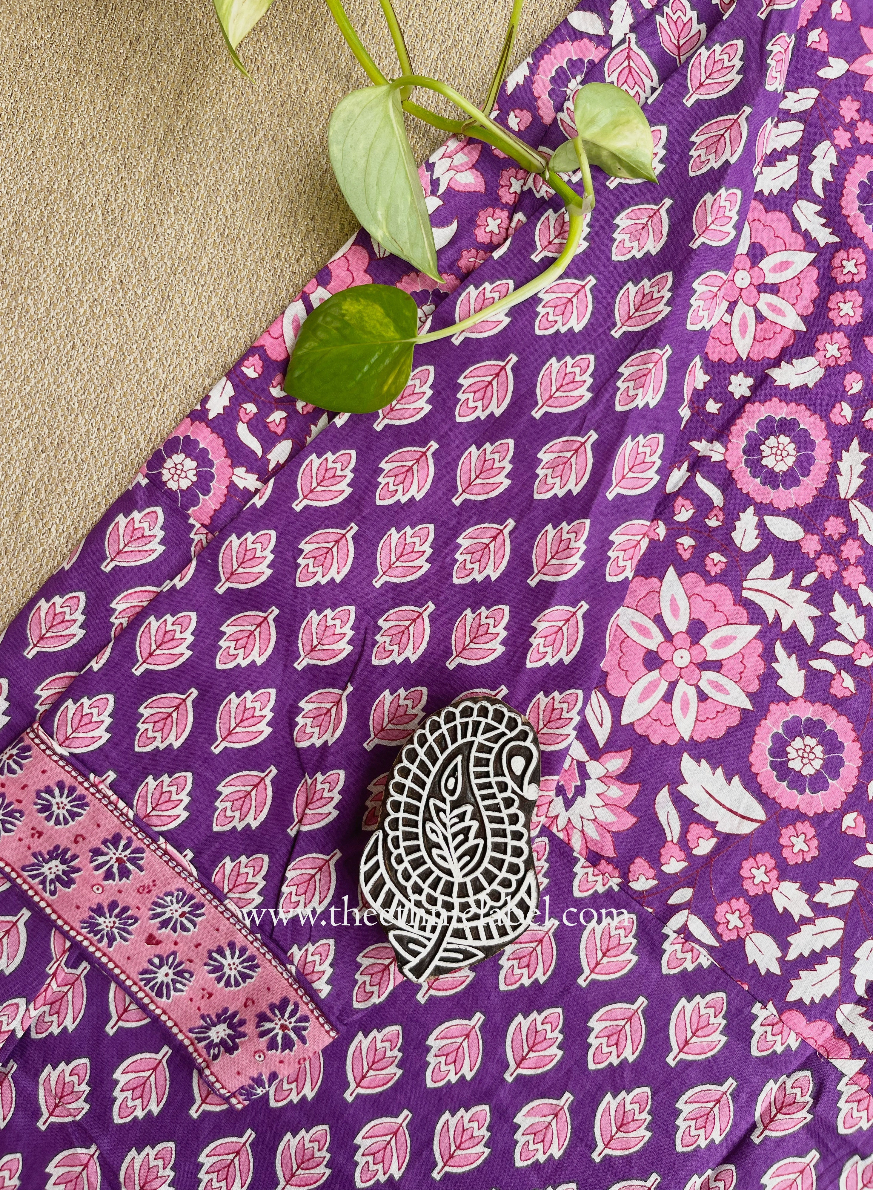 "Noorvy" Jaal Printed Cotton kurta