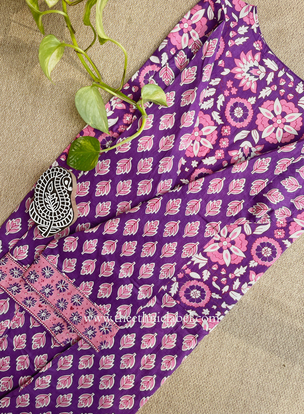 "Noorvy" Jaal Printed Cotton kurta