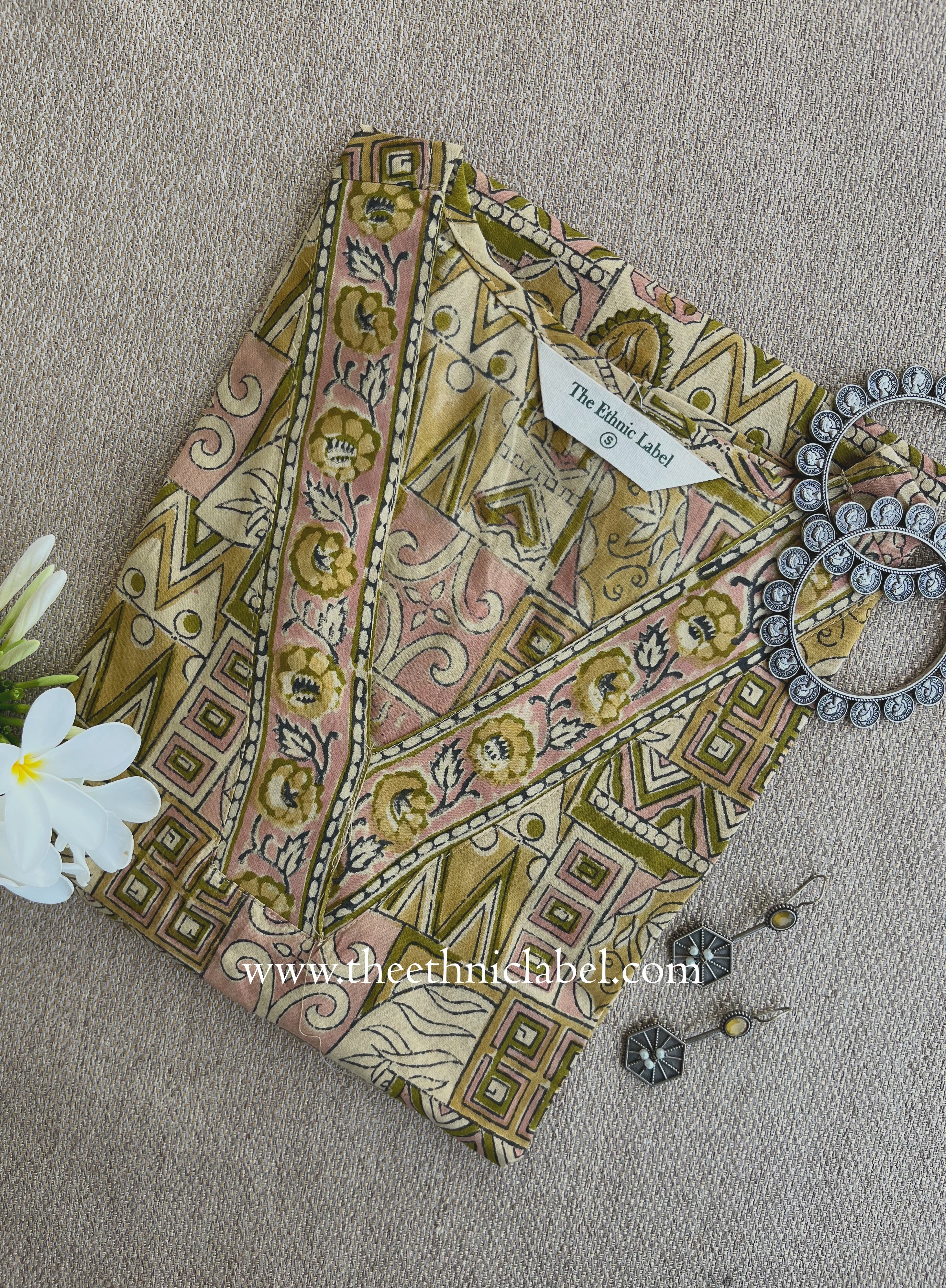 "Nivara" Hand Block Printed Bagru Cotton kurta