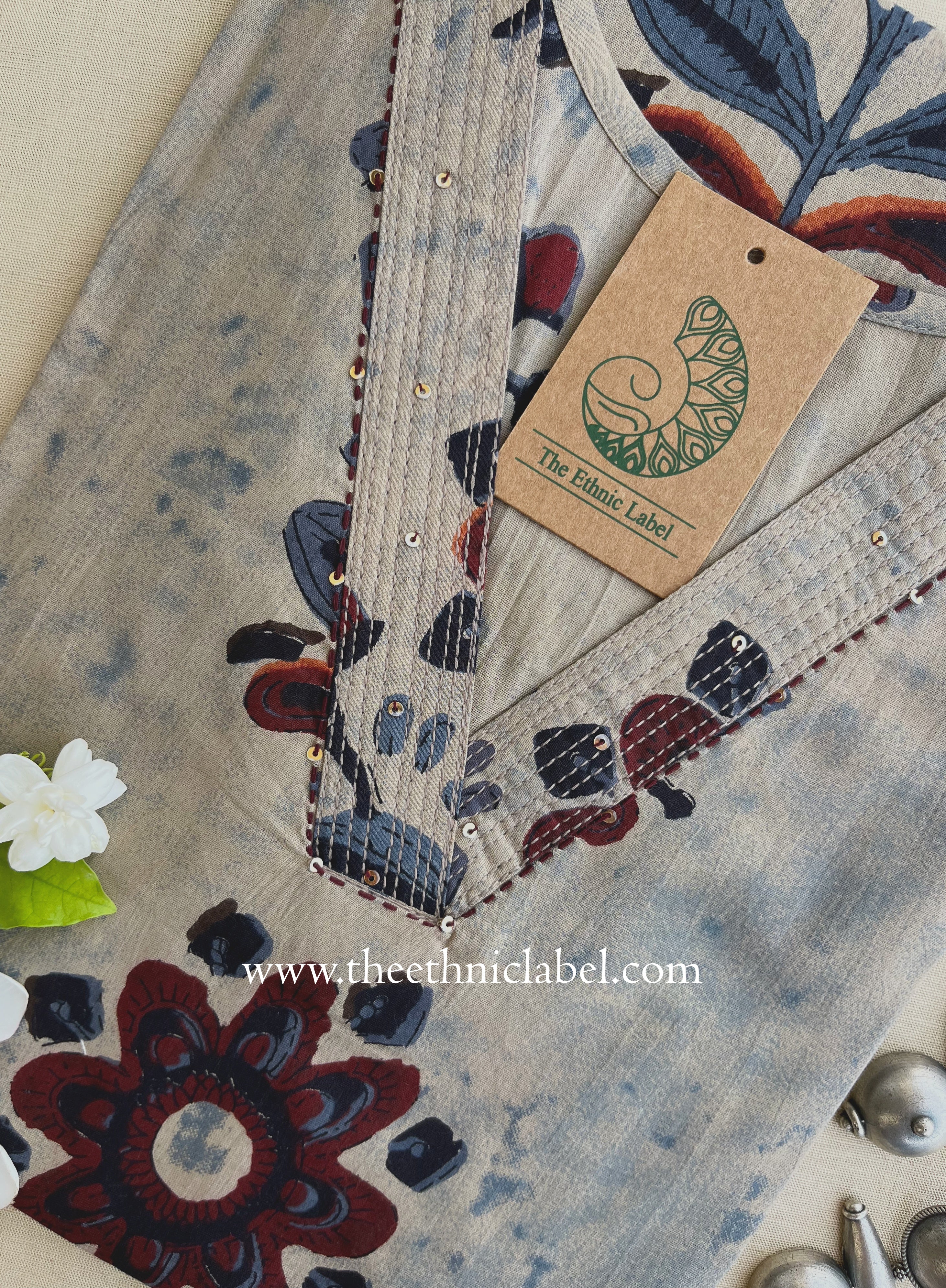 "Heer" Grey Maroon Printed Cotton kurta