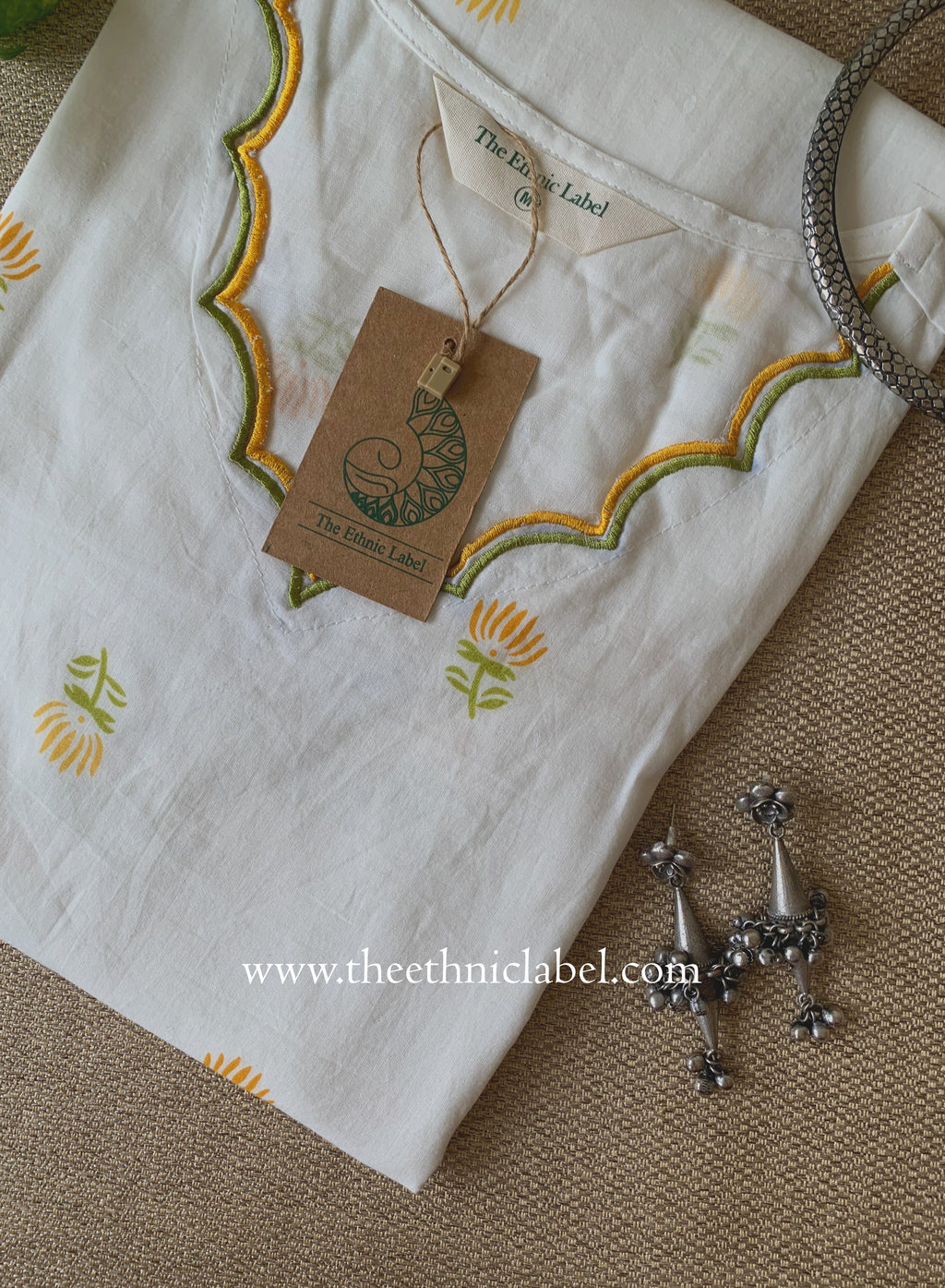 "Neerja" Scalloped Printed Off-White Cotton kurta