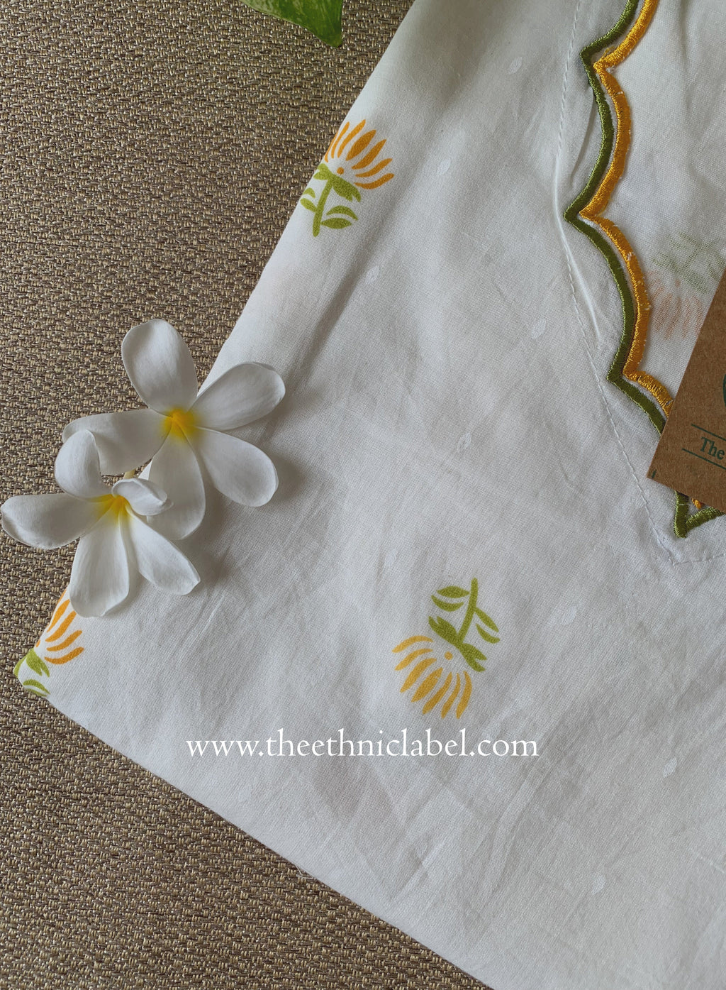"Neerja" Scalloped Printed Off-White Cotton kurta